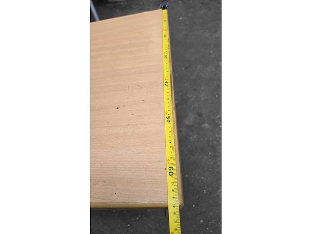 Table - afbeelding 4 van  6