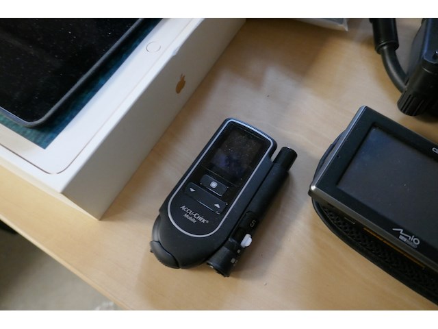 Tablet + diverse el. toestellen - afbeelding 6 van  8