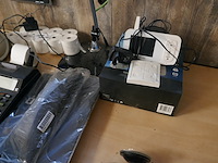 Tablet ipad + letterzettoestellen dymo, gps & diverse el. toestellen - afbeelding 7 van  8