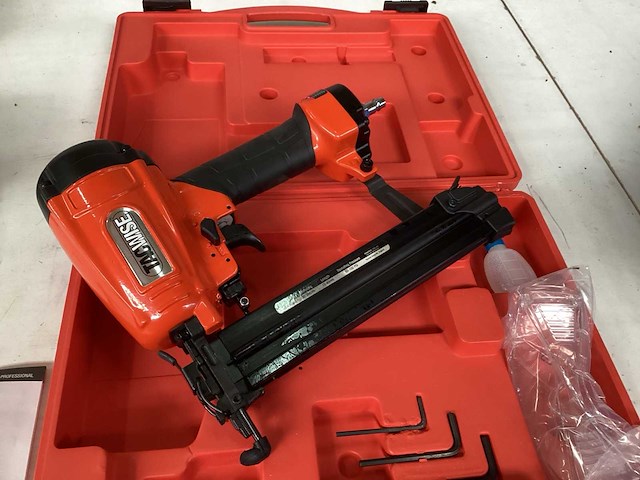 Tacwise d9040v pneumatische tacker, nieten 15-40 mm - afbeelding 6 van  7