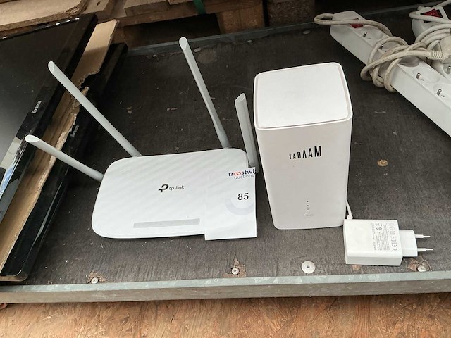 Tadaam modem - afbeelding 1 van  3