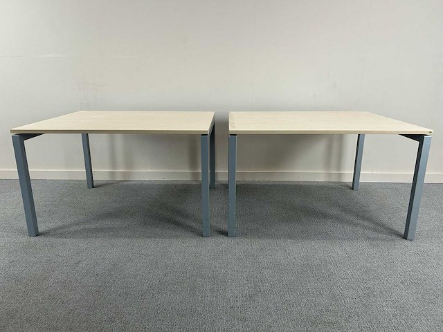 Tafel - table (2x) - afbeelding 1 van  4