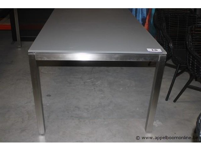 Tafel - tafelblad glas 10mm 220x100cm lichtgrijs | jumi tafelframe inox - afbeelding 2 van  2