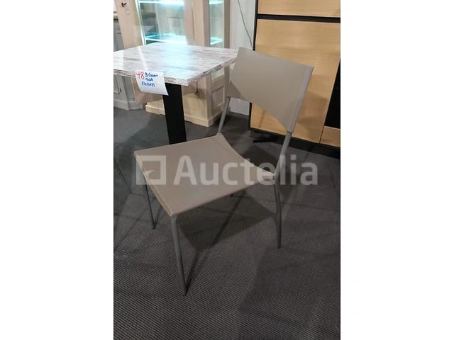 Tafel- en stoelenset - afbeelding 3 van  13