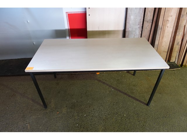 Tafel 1,60 x 0,80 m - afbeelding 2 van  3