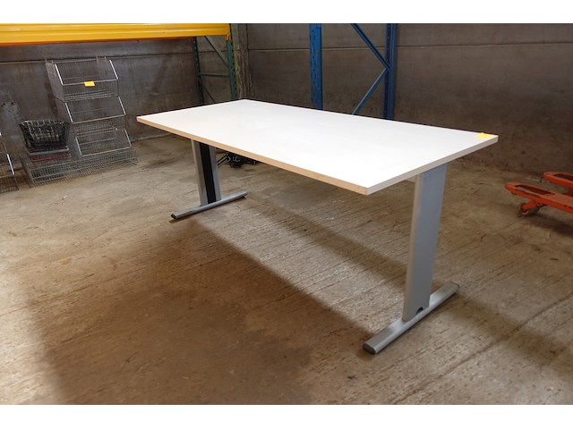 Tafel 1,80 x 0,80 m - afbeelding 2 van  2