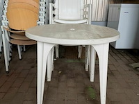 Tafel + 4 stoelen - afbeelding 1 van  2