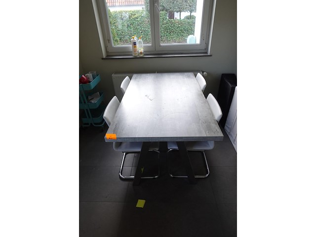 Tafel & 4x stoel - afbeelding 2 van  5