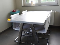 Tafel & 4x stoel - afbeelding 3 van  5