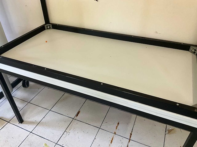 Tafel (4x) - afbeelding 2 van  4