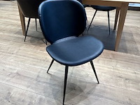 Tafel + 6 stoelen - afbeelding 6 van  9
