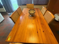 Tafel + 6 stoelen - afbeelding 1 van  3