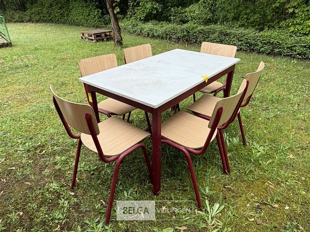 Tafel + 6 stoelen - afbeelding 1 van  6