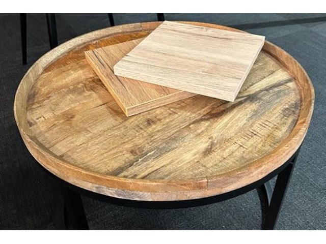 Tafel + 8 stoelen en salontafetje - afbeelding 3 van  12