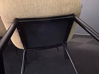 Tafel + 8 stoelen en salontafetje - afbeelding 8 van  12
