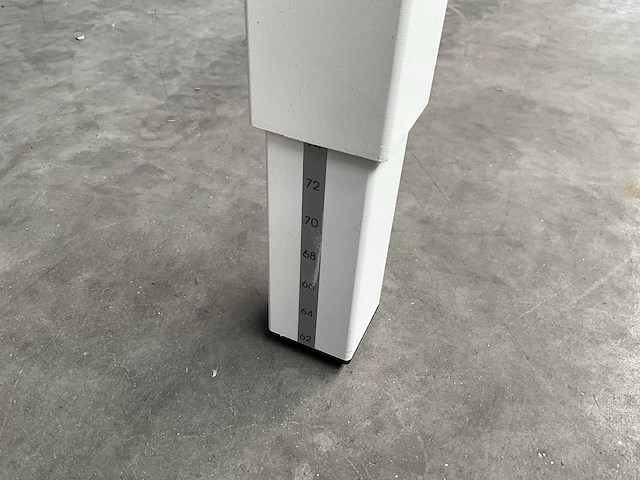 Tafel 90x90 - in hoogte verstelbaar (8x) - afbeelding 2 van  5