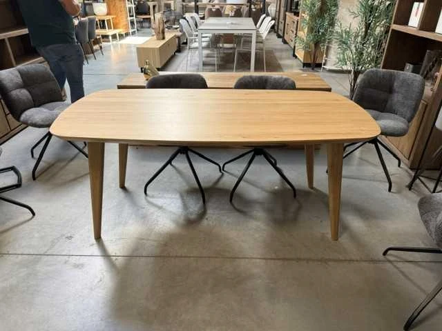 Tafel afgeronde hoeken - afbeelding 1 van  3