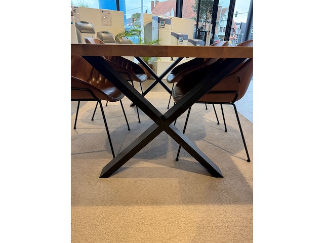 Tafel eik met metalen poot - castle line - afbeelding 1 van  3