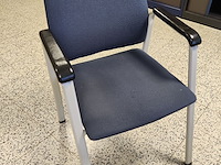 Tafel en 2 stoelen - afbeelding 2 van  2