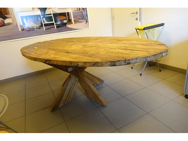 Tafel en 4 x diverse stoel - afbeelding 3 van  4