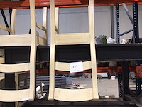 Tafel en stoel - afbeelding 2 van  3