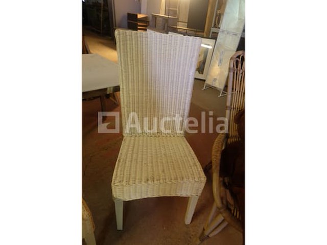 Tafel en stoelen - afbeelding 1 van  7