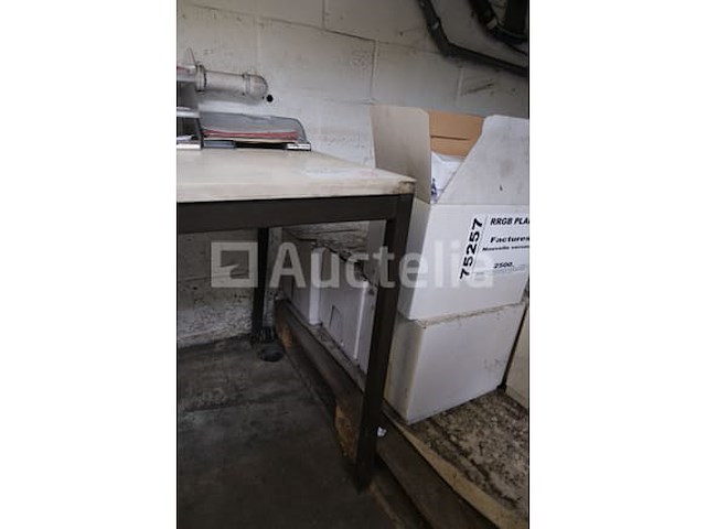 Tafel + fauteuil - afbeelding 5 van  6