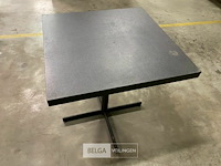 Tafel ijzeren onderstel, grijs formica tablet - afbeelding 1 van  1