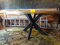 Tafel in hout - afbeelding 3 van  3