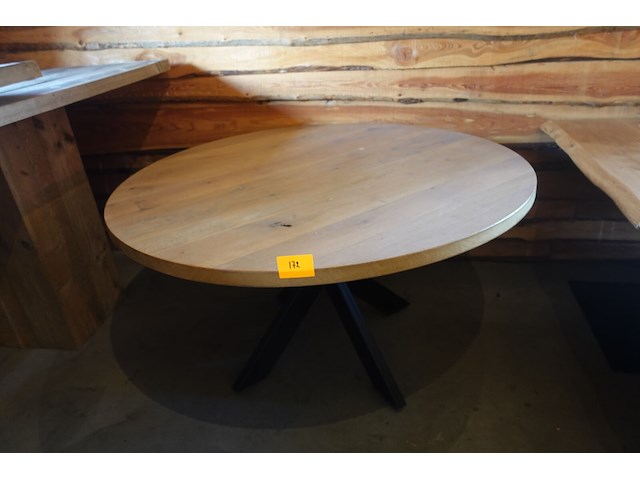 Tafel in hout - afbeelding 1 van  3