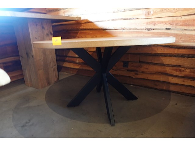Tafel in hout - afbeelding 3 van  3