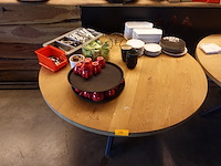Tafel in hout - afbeelding 2 van  3