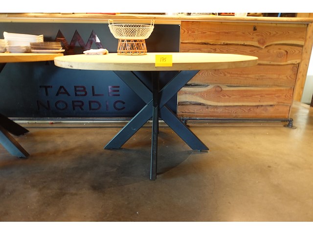 Tafel in hout - afbeelding 3 van  3