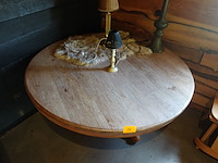 Tafel in hout - afbeelding 2 van  3