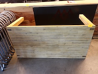 Tafel in hout - afbeelding 2 van  4