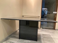 Tafel in zwarte gepolierde graniet marlin - afbeelding 5 van  7