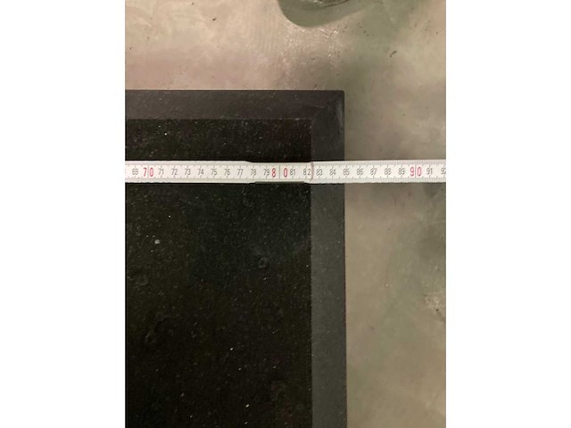 Tafel in zwarte gepolierde graniet marlin - afbeelding 7 van  7