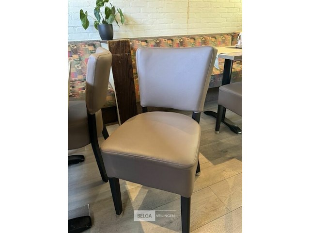 Tafel met 2 stoelen - afbeelding 3 van  4