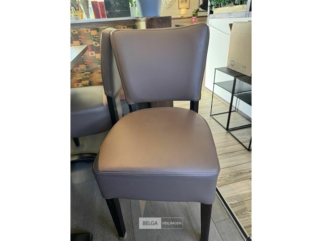 Tafel met 2 stoelen - afbeelding 5 van  5