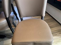 Tafel met 4 stoelen - afbeelding 4 van  6