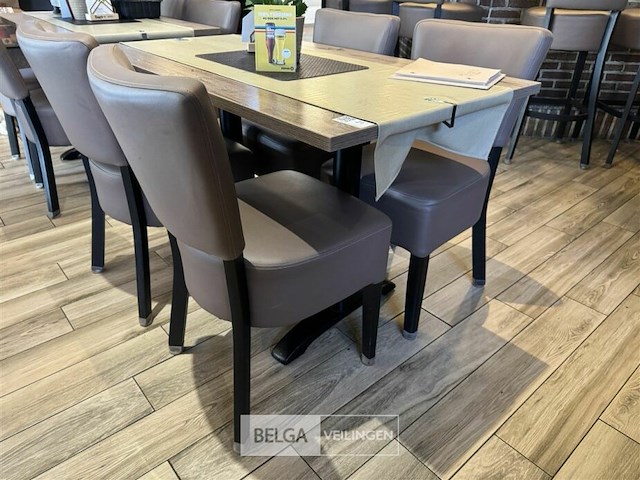 Tafel met 4 stoelen - afbeelding 3 van  5
