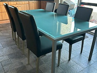 Tafel met 6 stoelen - afbeelding 2 van  3