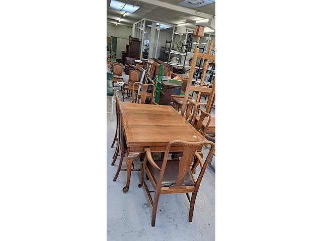 Tafel met 6 stoelen - afbeelding 3 van  3