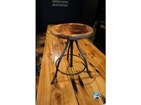 Tafel met krukjes - afbeelding 9 van  11