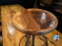 Tafel met krukjes - afbeelding 10 van  11