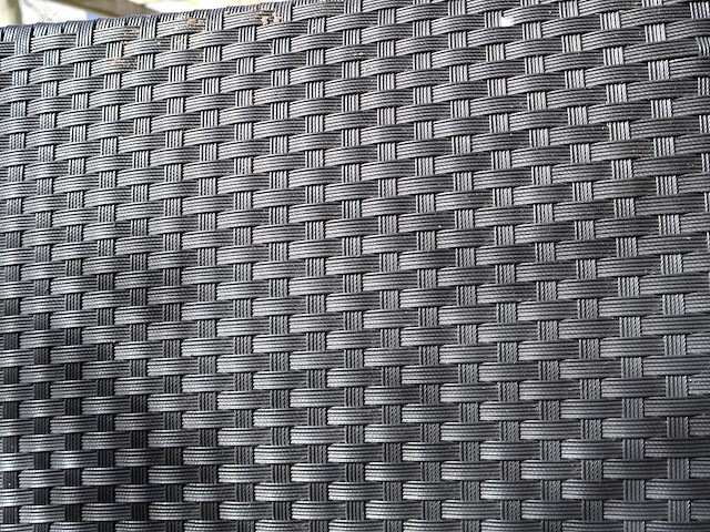 Tafel met outdoor stoelen - afbeelding 6 van  8