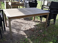 Tafel met outdoor stoelen - afbeelding 3 van  6