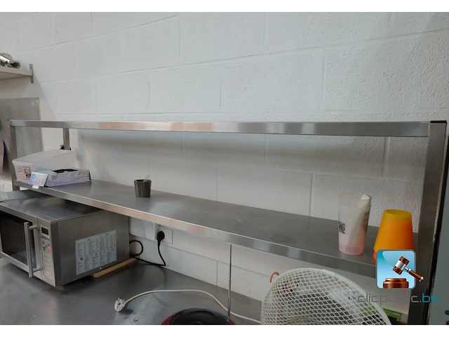 Tafel met roestvrijstalen plank - afbeelding 6 van  7