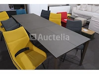 Tafel met stoel - afbeelding 3 van  9
