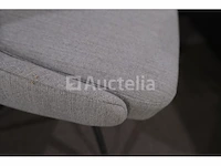 Tafel met stoelen - afbeelding 2 van  9